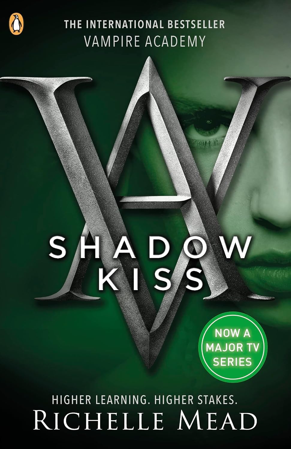 Shadow Kiss| Richelle Mead | KharidobechoBooks