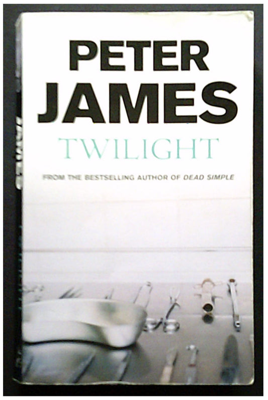 Twilight | Peter James | kharidobechobooks